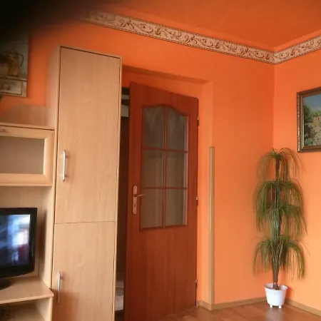 Apartment Julie 2 *