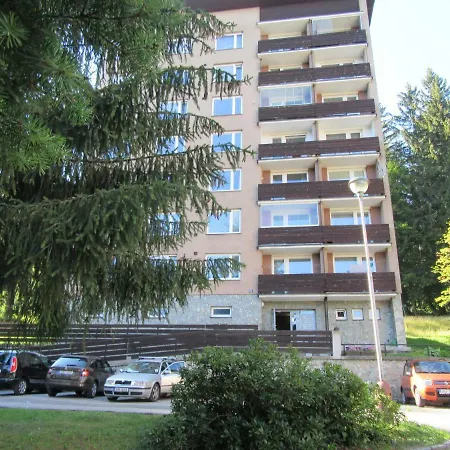Julie 2 Apartment Janske Lazne